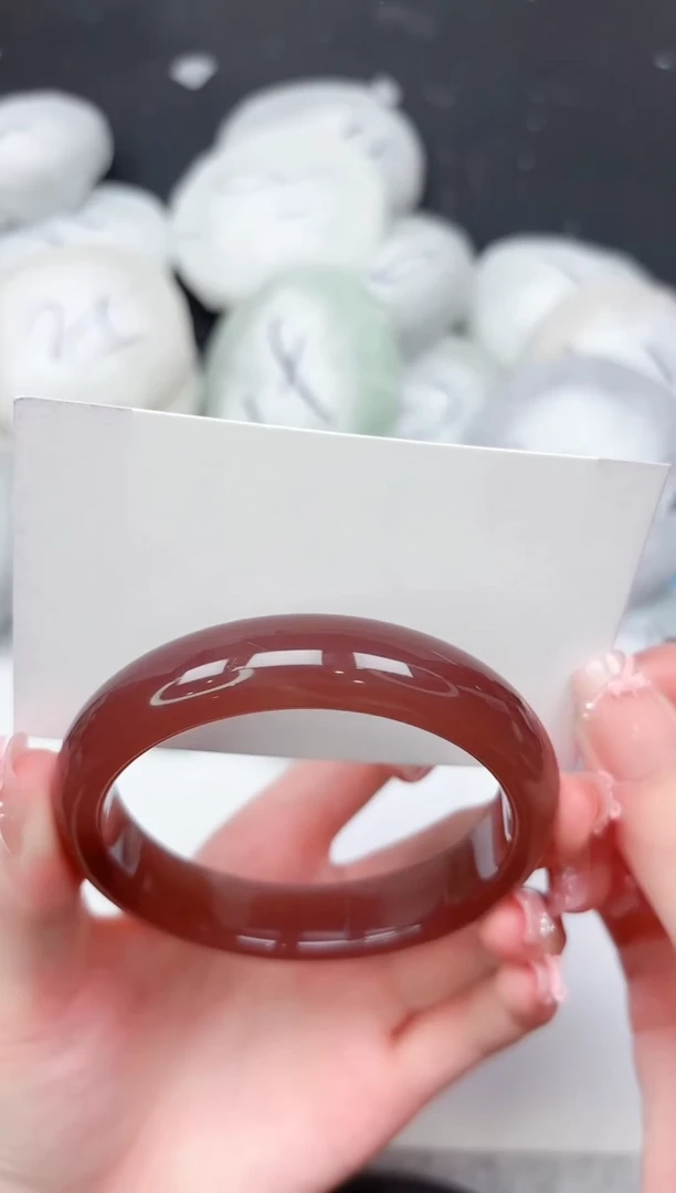 未镶嵌手镯石英质玉253-58.4