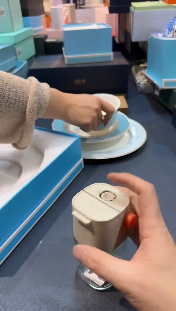 【闪购商品】碗F714全场正品，京东包邮