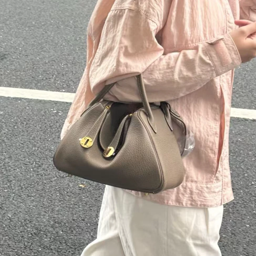 99新 Hermes/爱马仕 【小池专属】lindy26大象灰金扣TC皮D刻