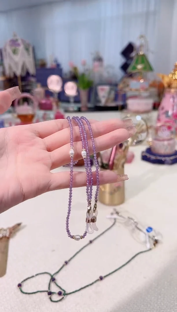 眼镜链如图  紫色