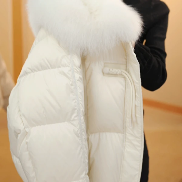 【新年必备】X9386新款高端专柜羽绒服外套Miao