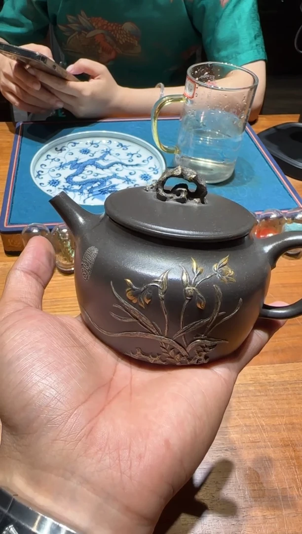 夏淑君 九龄君子兰 兰香德贤