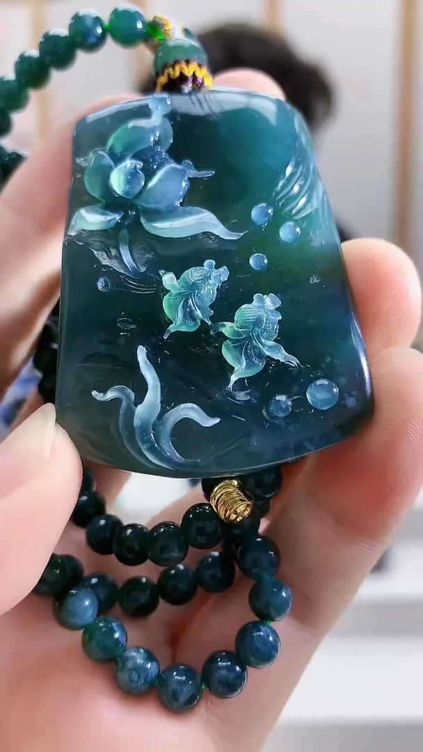 未镶嵌定制翡翠5163bb-毛货挂件56赠珠链