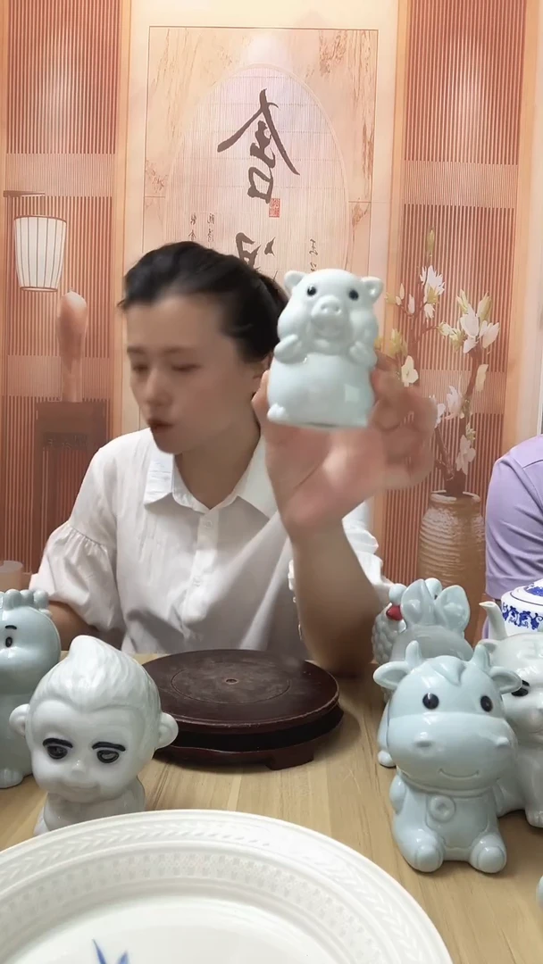 瓷陶瓷摆件  猪 1个