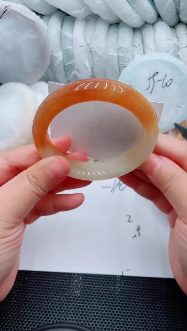 石英质玉手镯未镶嵌E110-59-60