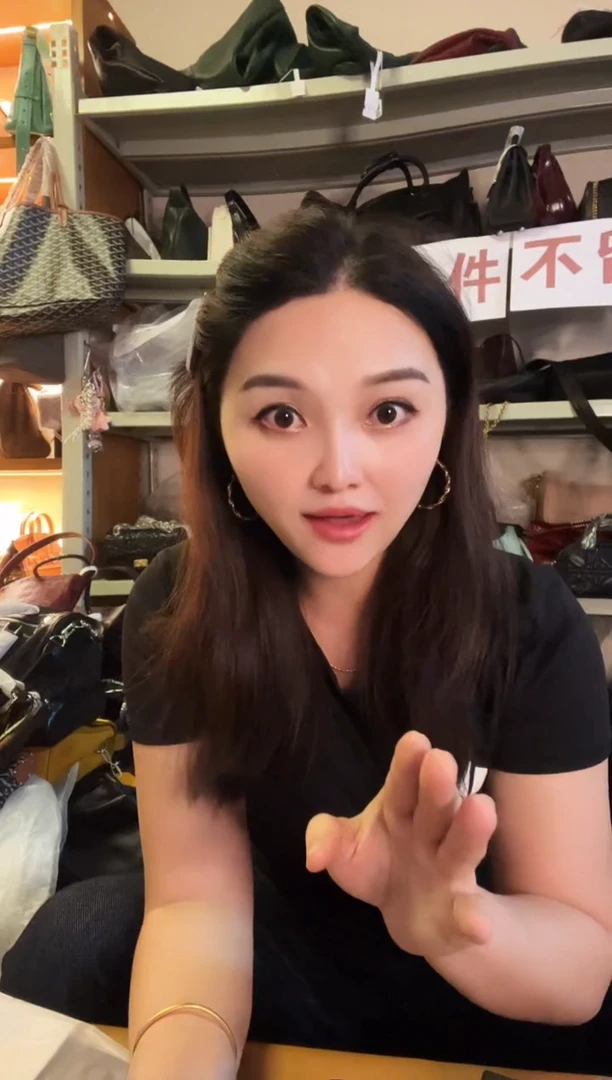 牛剖层皮革高端订制时尚百搭女士 手提 腋下 斜跨包