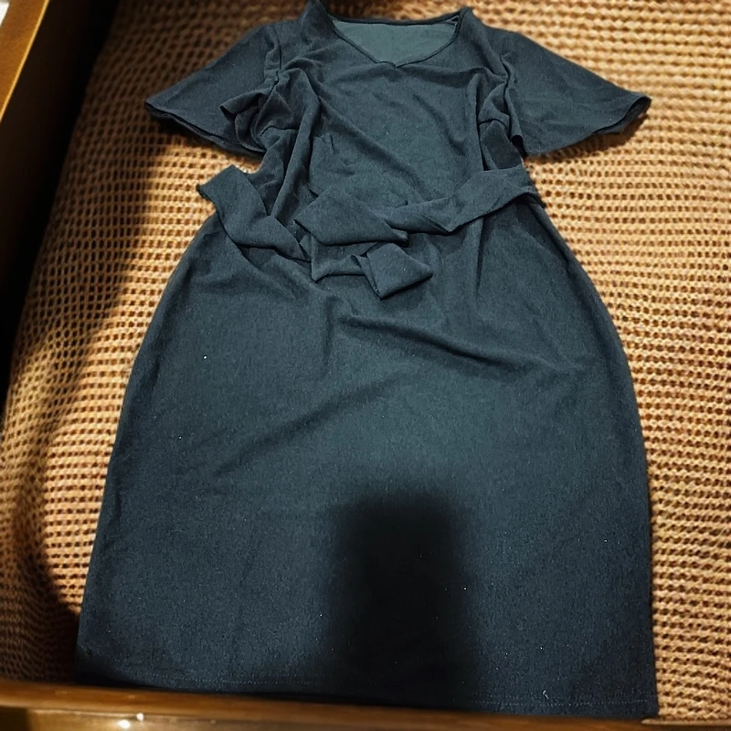 9314黑色腰带连衣裙