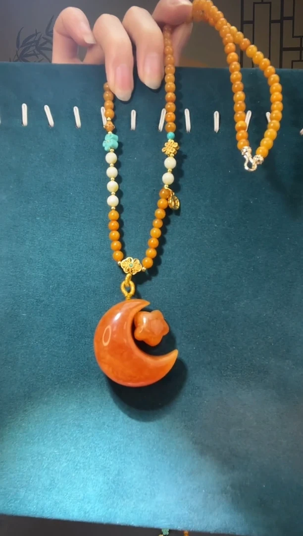 【闪购商品】琥珀裸石未镶嵌A0168天然蜜蜡