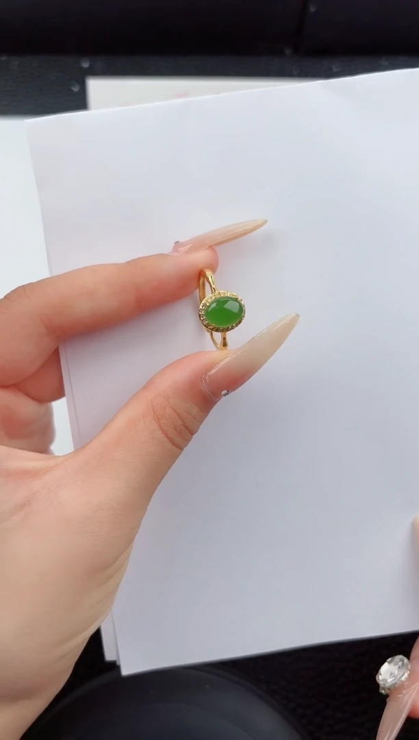 未镶嵌戒指和田玉01111嗨购微色差T圆