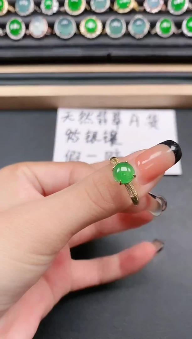 翡翠戒指银S925镶嵌111111