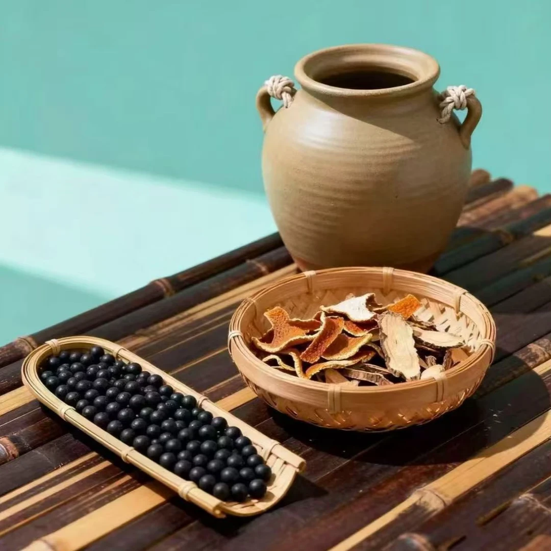 精心研磨  百年益方 丸子