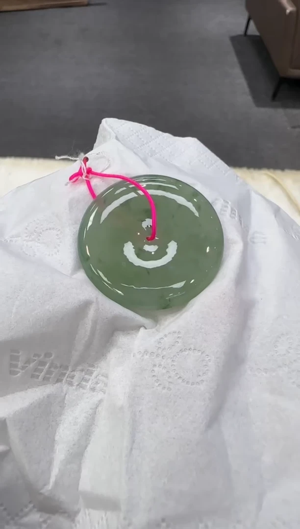 颈饰未镶嵌翡翠天然翡翠A货孤品一件