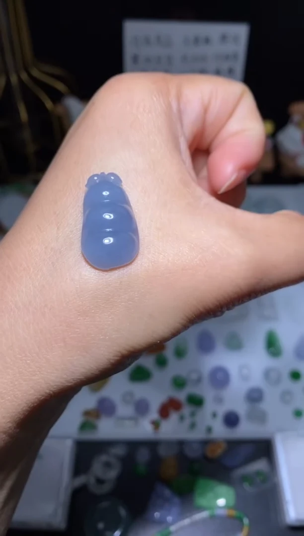 未镶嵌定制翡翠福豆