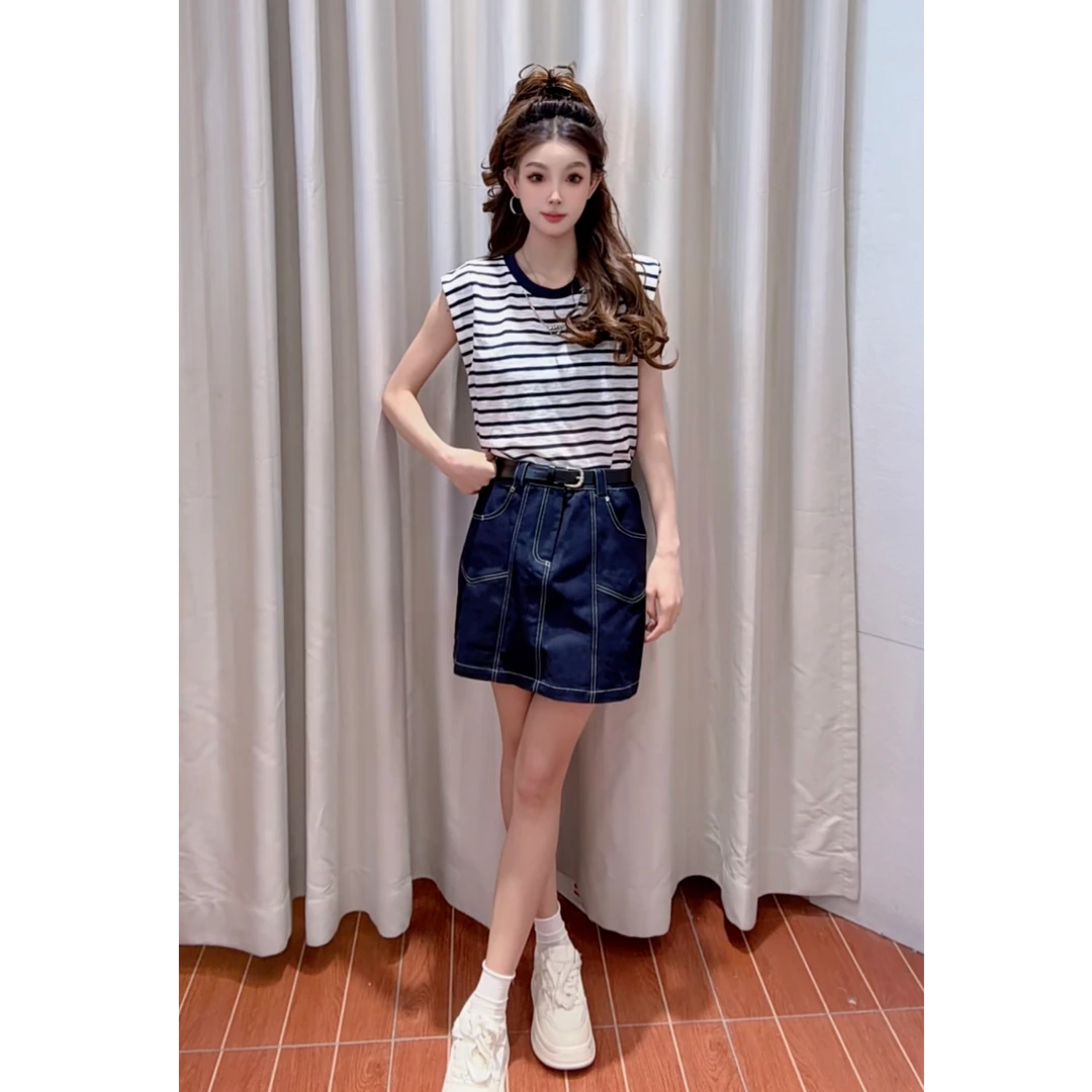 IEF/爱依服时尚套装2025夏季新款韩版温柔小女人气质通勤上下套裙