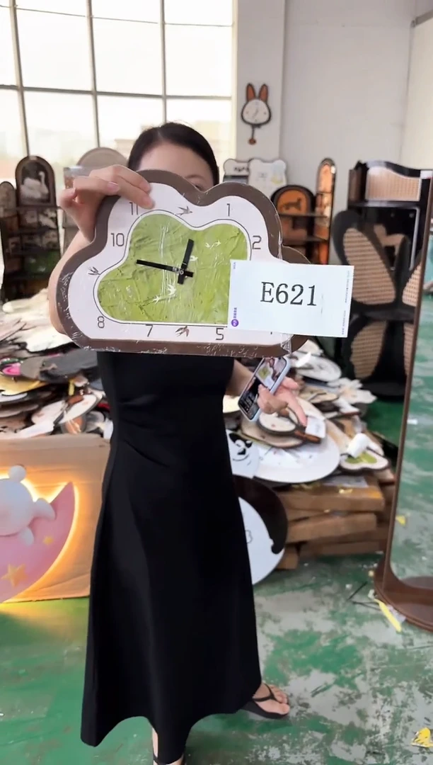 横款孤品微瑕果果闪购E621
