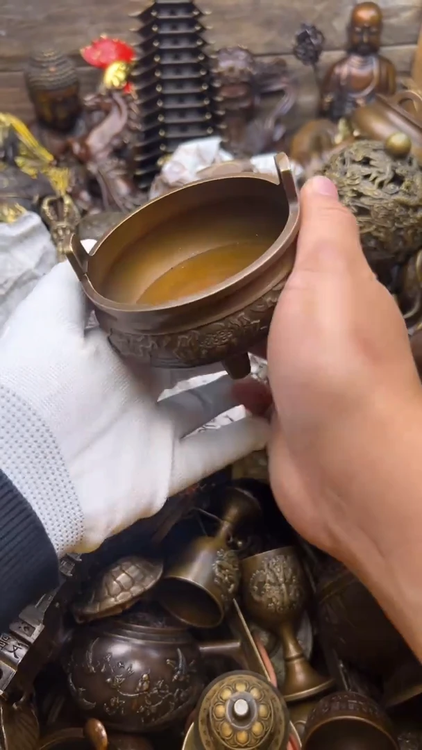 精美铜器，点击下单