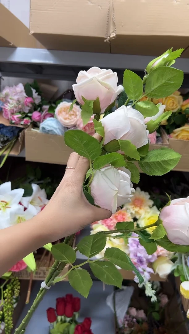 2枝香槟色手感保湿芬兰