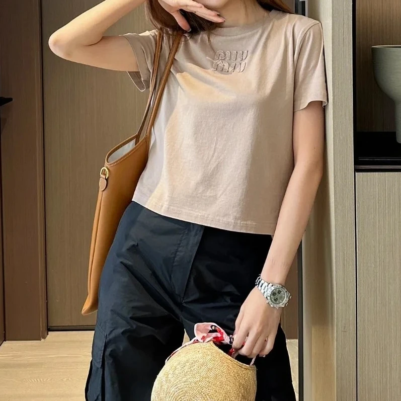全新未使用 MIU MIU/缪缪 纯色圆领短袖短款T恤/S