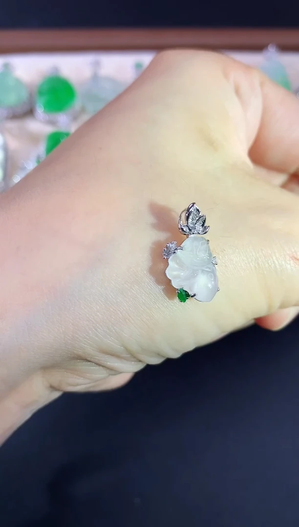 吊坠(不含链)18K金镶嵌翡翠93|2980