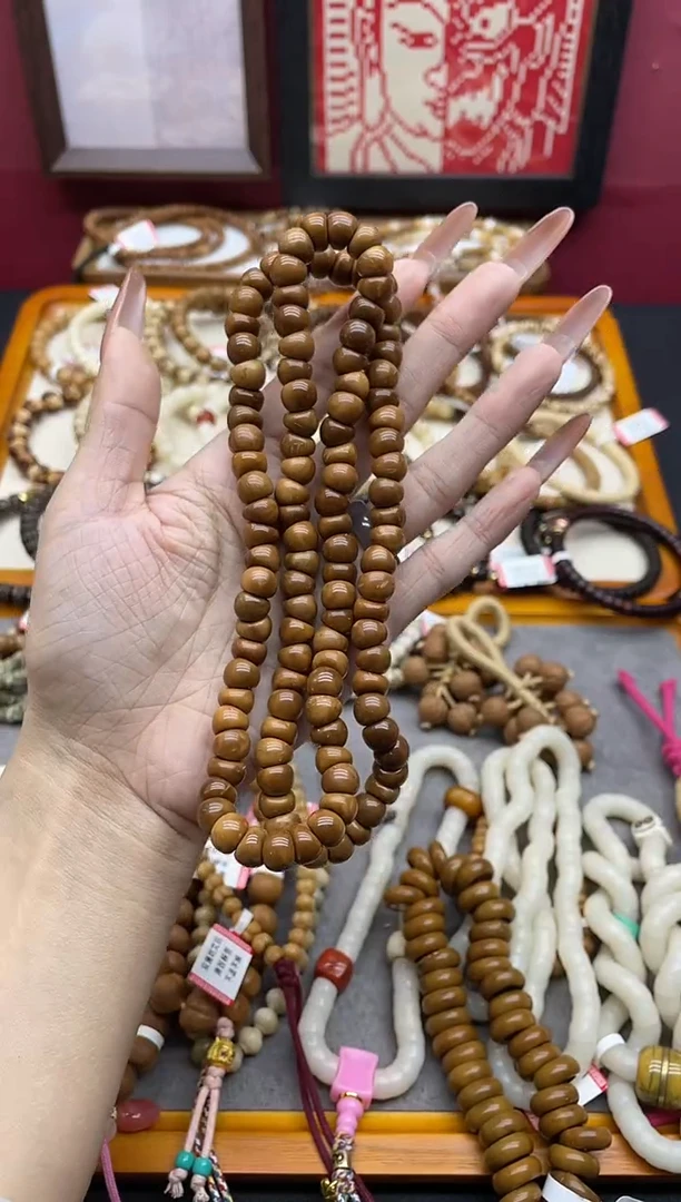 手串库克库克蒜瓣肠长串手串