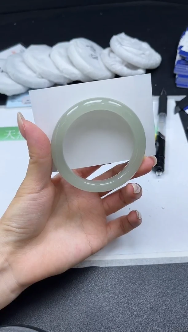未镶嵌手镯石英质玉0120-5253