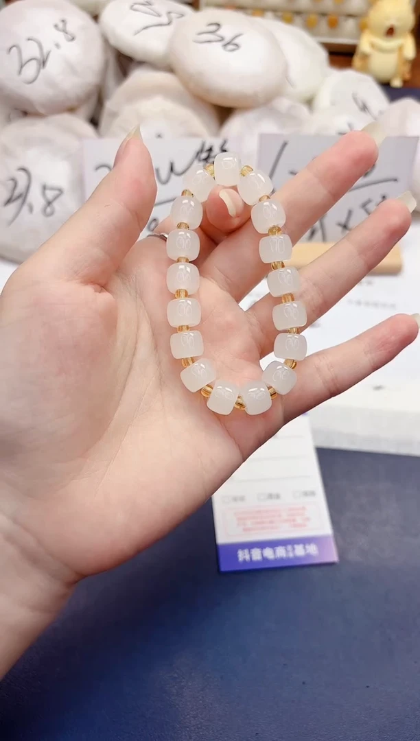 石英质玉手镯未镶嵌459小胖圆手串