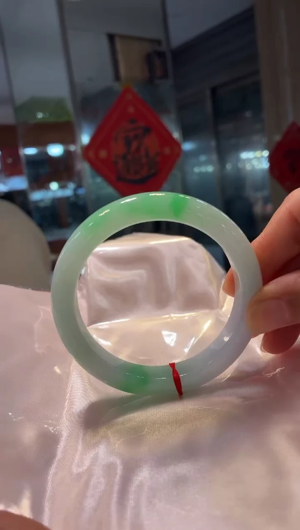 未镶嵌翡翠手镯定制翡翠意向金2w