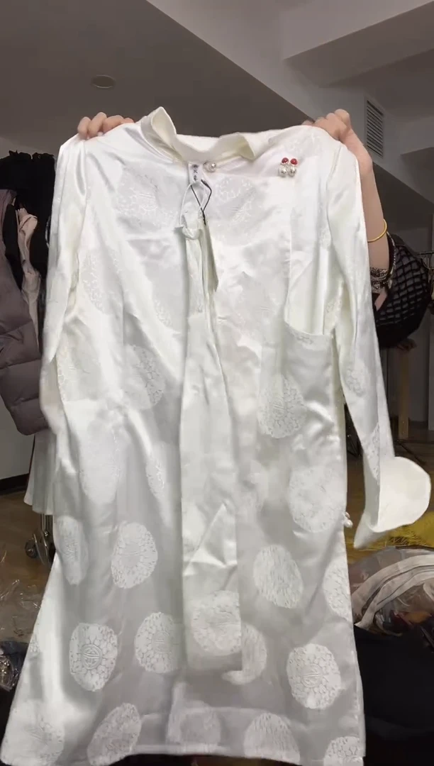 2XL码   140斤   袍