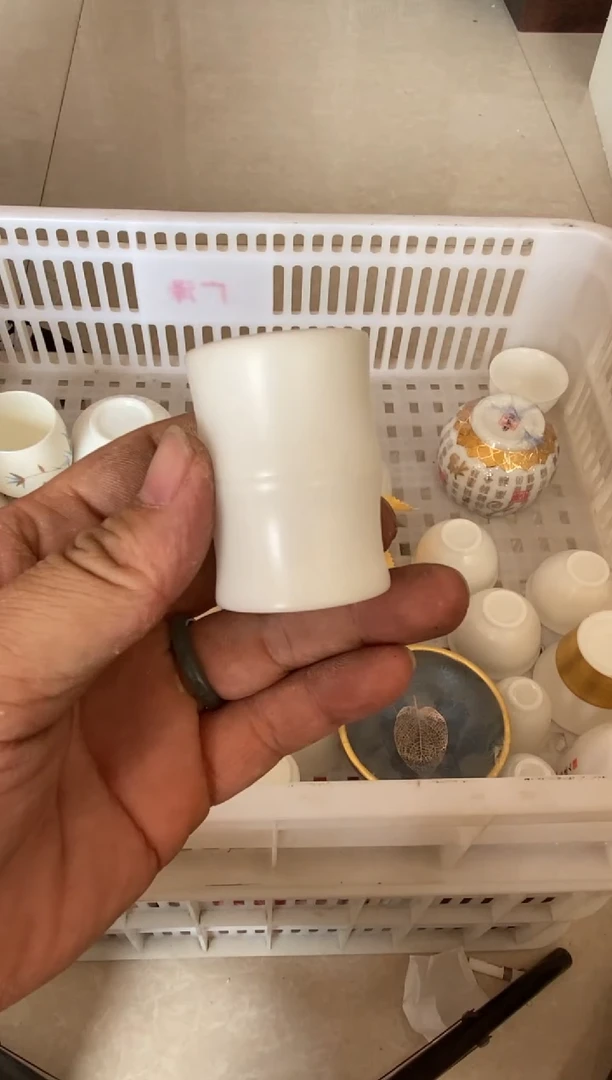 杯无运费险有瑕疵的摄影的产品有使用过的痕迹有点脏介意勿拍