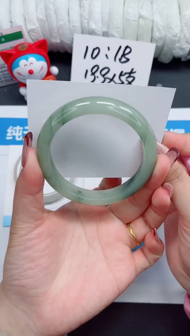 【闪购商品】石英质玉手镯未镶嵌12