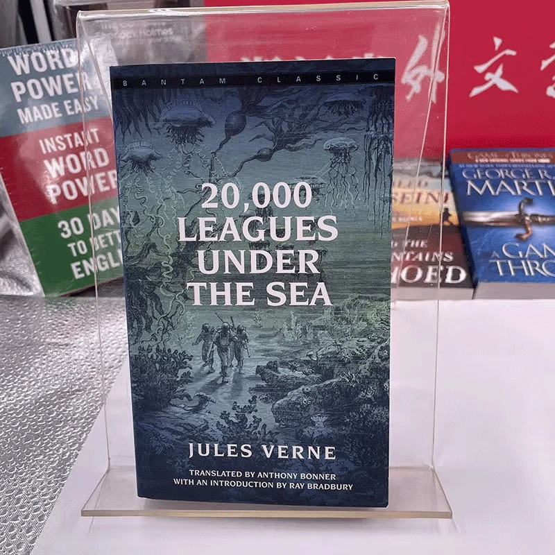 进口 20,000 Leagues Under the Sea海底两万里 儒勒凡尔纳名著书