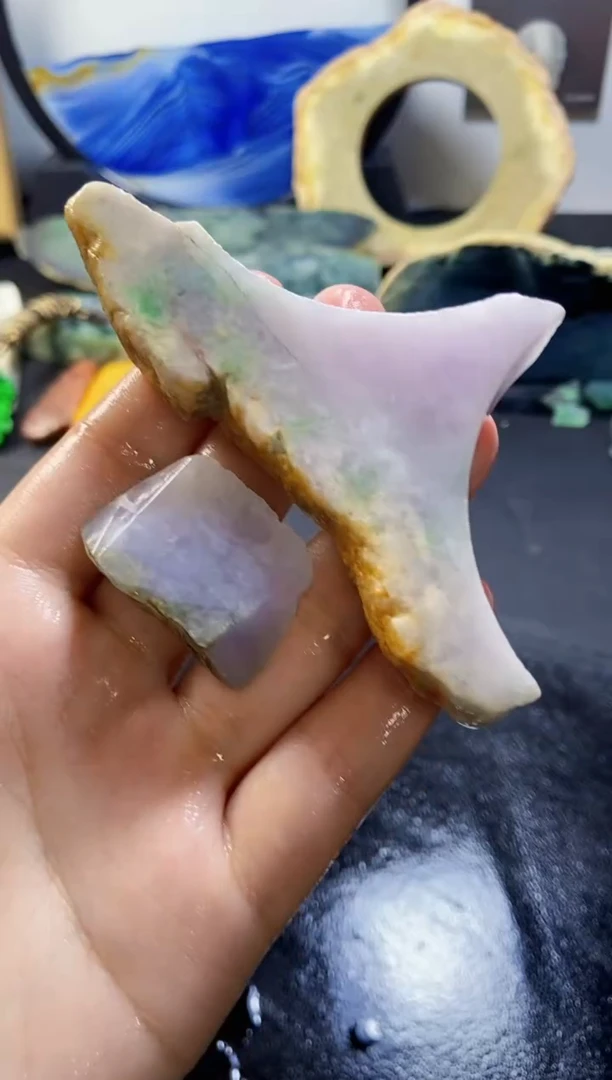 翡翠未镶嵌颈饰022天然翡翠