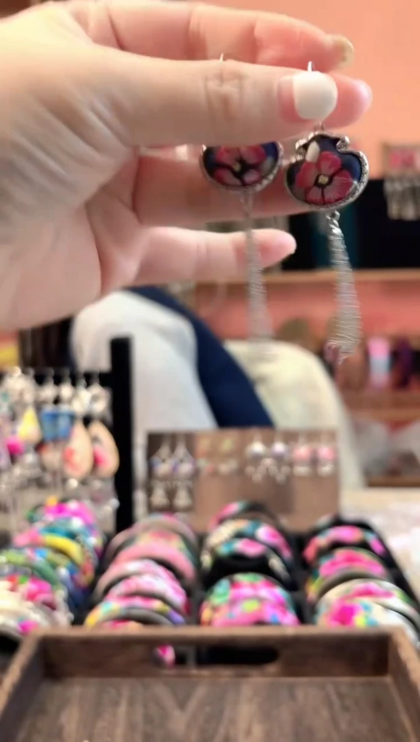 织绣艺枝独绣手工饰品91***