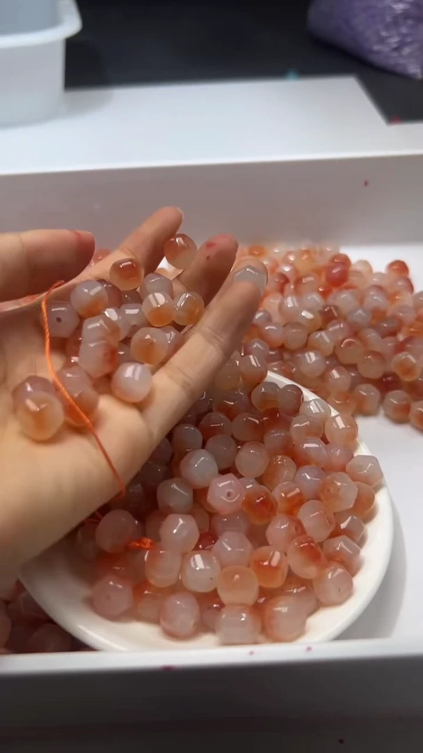 未镶嵌颈饰玛瑙/玉髓w3320飘花南*红色灯笼珠10mm*10颗