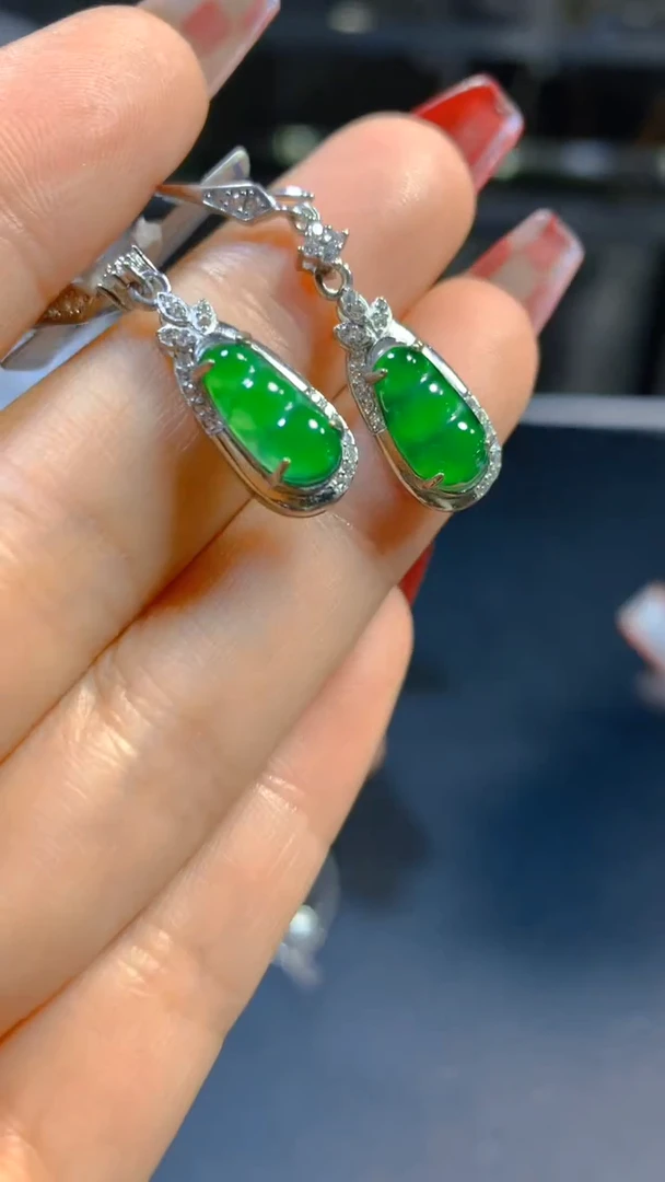 【闪购商品】翡翠耳饰未镶嵌0565258459多样性发一