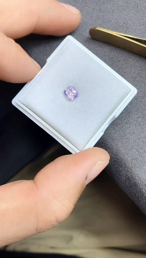 裸石尖晶石1ct裸石