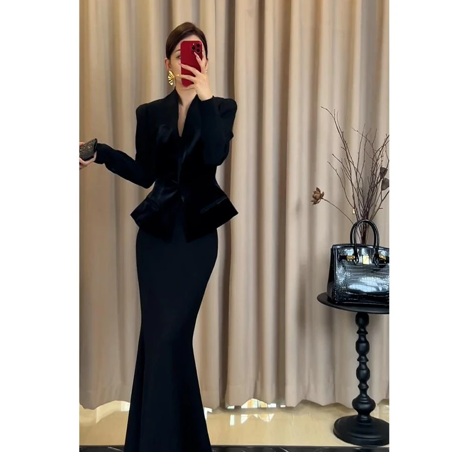 裙子秋冬款时尚气质气场强大女装小香风套装黑色丝绒两件套半身裙