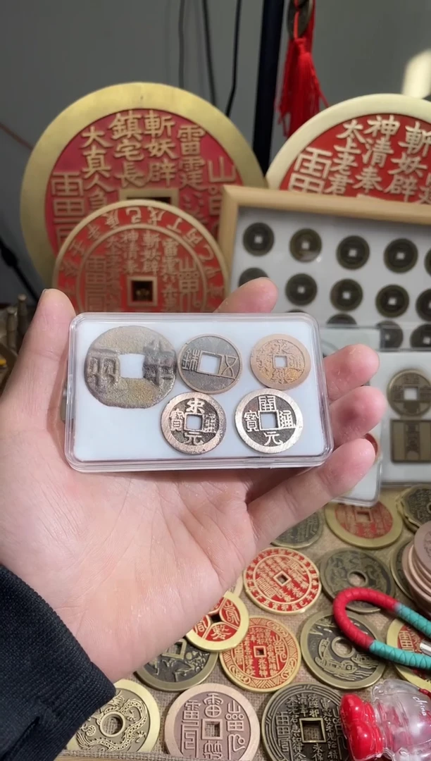 铜现代翻砂仿制工艺品
