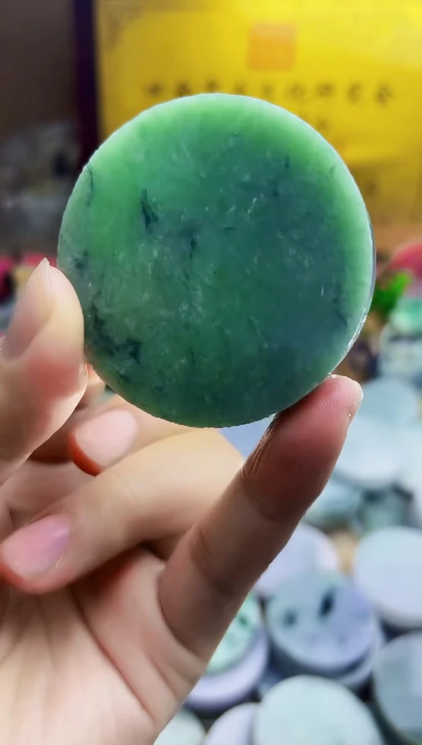 翡翠挂件未镶嵌A货常星1033