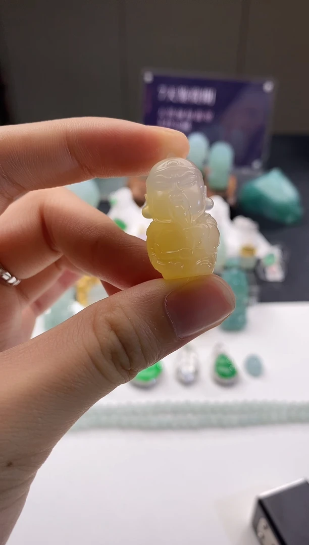 玛瑙/玉髓颈饰未镶嵌观爷