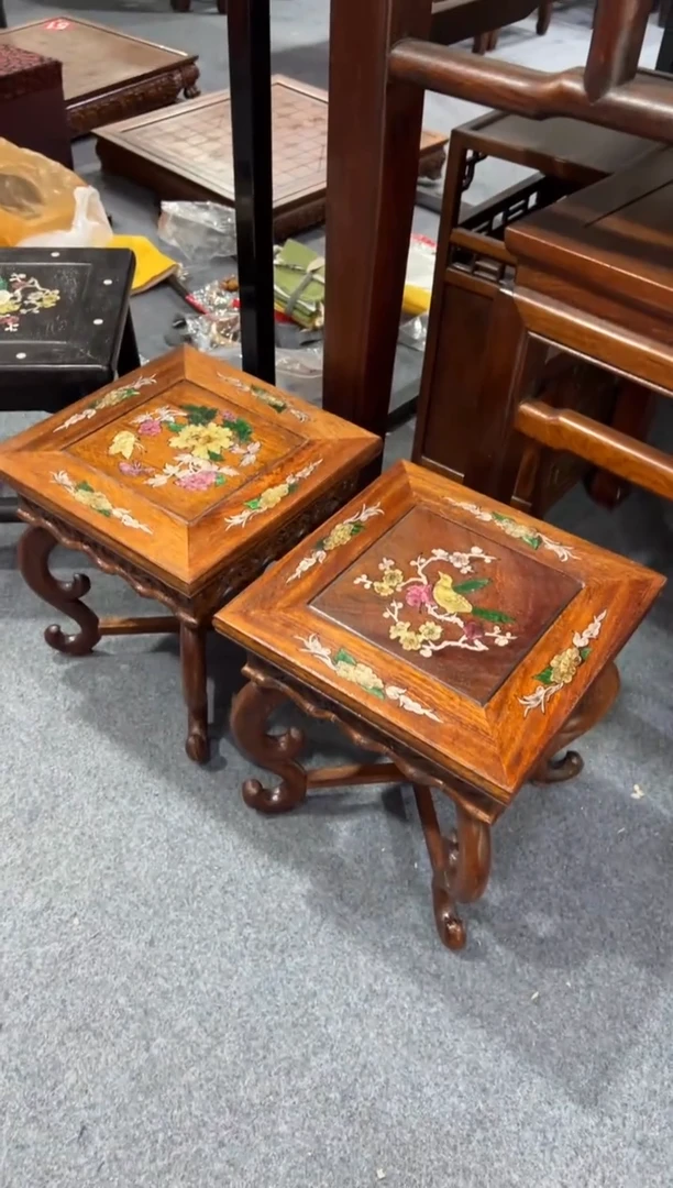 木木花梨木螺钿镶嵌弯腿花架凳子一对