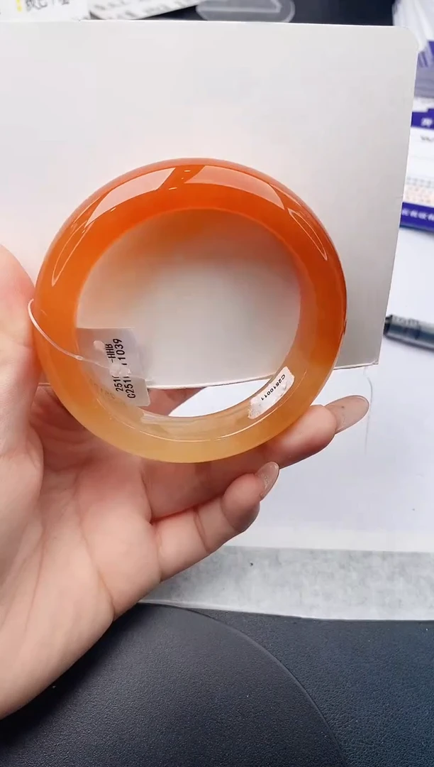 未镶嵌手镯石英质玉w104-HHB56+