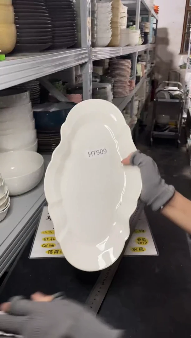 【闪购商品】碗0384          两个做旧