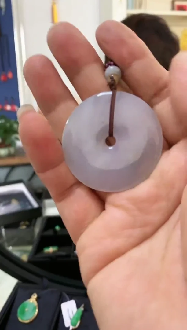颈饰未镶嵌翡翠吊坠
