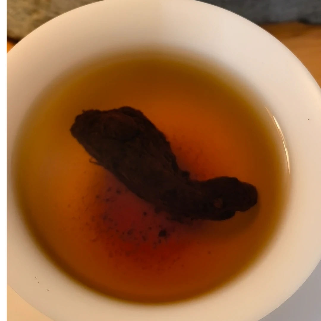 古法手工，九蒸九晒，泉水柴火，匠心精制鸡头果