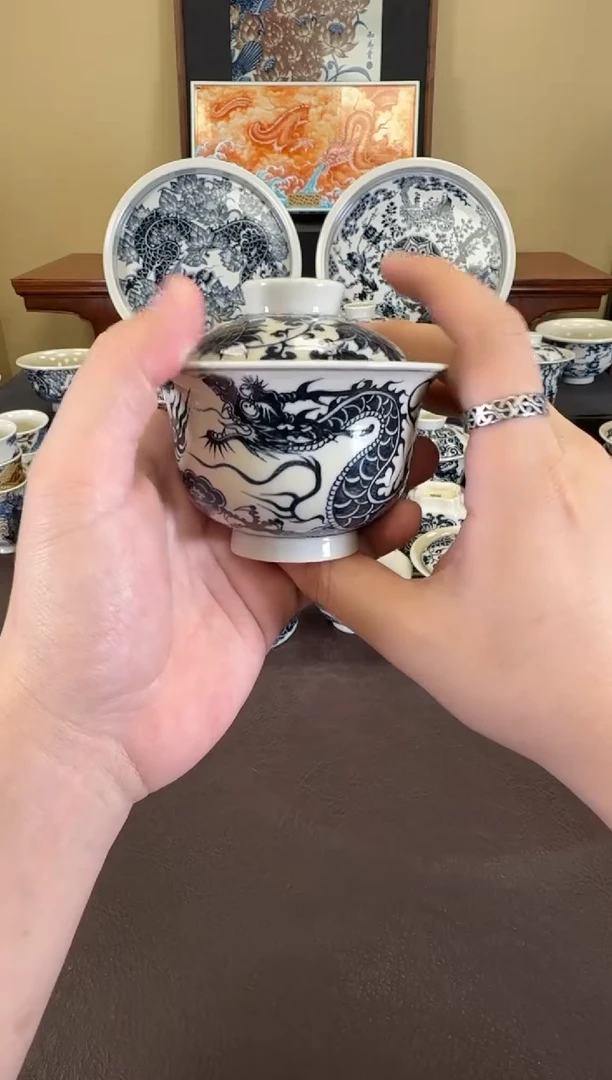 二号釉1351龙纹元宝盖碗