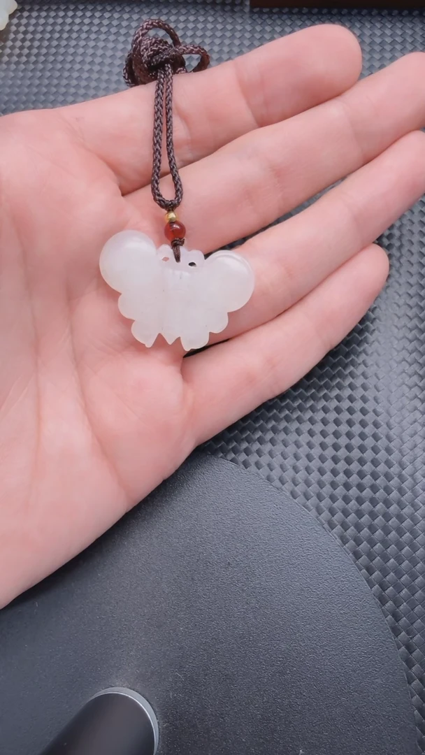 【闪购商品】和田玉吊坠(不含链)未镶嵌324蝴蝶