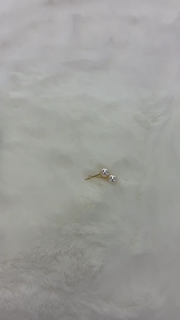 18K金镶嵌耳钉海水珍珠Akoya 耳钉 5-5.5MM 18K金