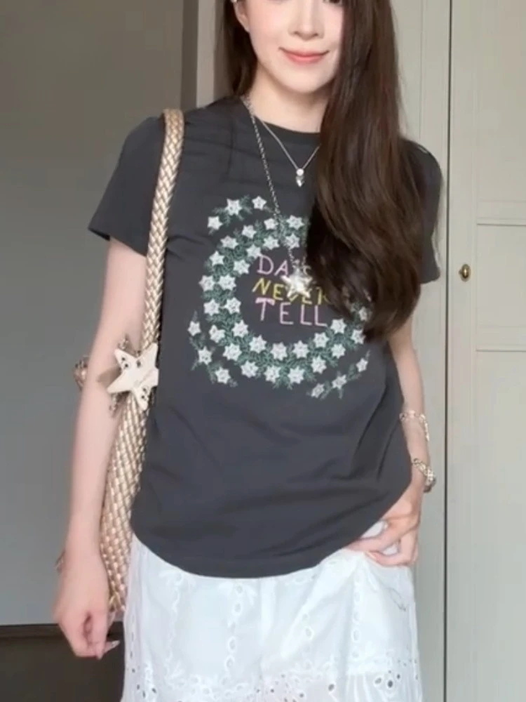 衣服女2025新款爆款夏季超好看灰色字母印花短袖t恤成熟御姐上衣