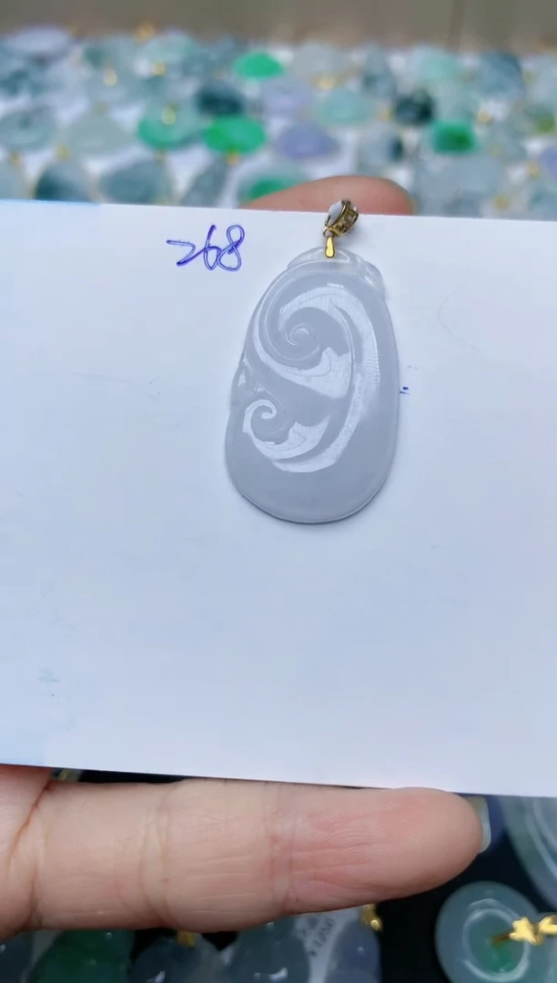 【闪购商品】翡翠颈饰18K金镶嵌天然翡翠A货    268